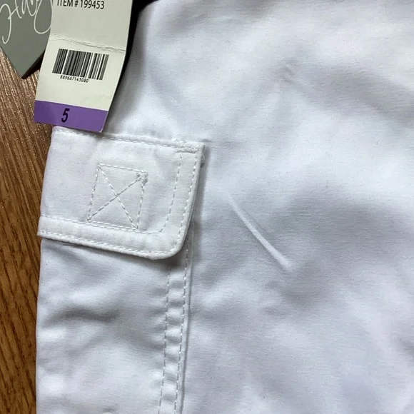 Hang Ten Men's White Board Shorts
NWT - Picture 7 of 14